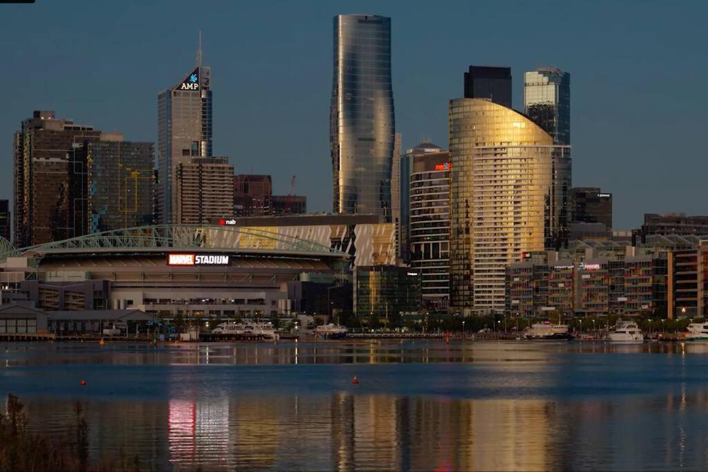 Premier Tower Deluxe Superior Suite Sublime - Melbourne — Photos 3